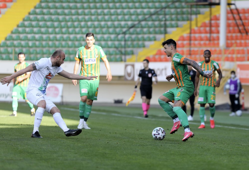 Aytemiz Alanyaspor - Çaykur Rizesspor: 2-1
