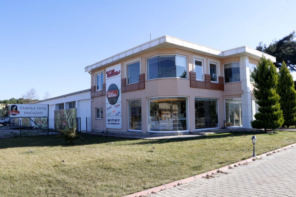 Çanakkaleli kadın girişimci Tatlan Helvası’nı dünyaya tanıtıyor