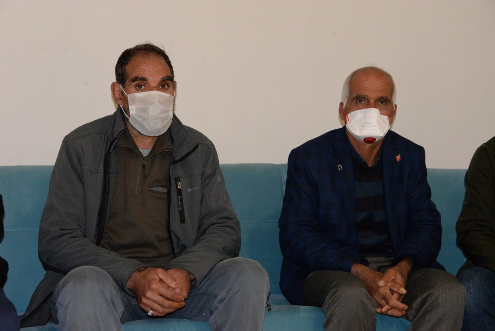 Evlat nöbetindeki baba: Ailelerin emeği boşa gitmedi, zafer kazandılar