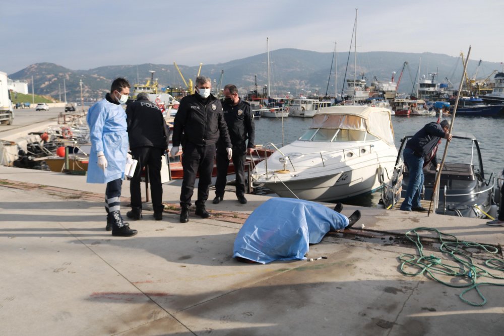 Foça'da balıkçı barınağında hayatını kaybetmiş