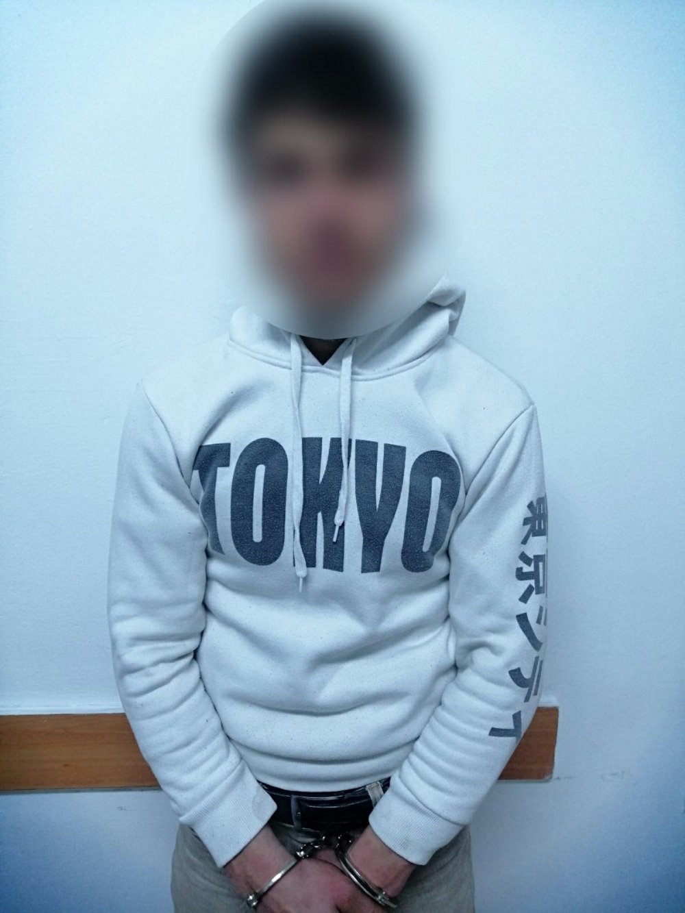 4 bin 500 TL'yi çalan şüpheli tutuklandı, para sahibine teslim edildi