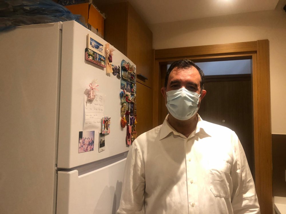 Doktor,  buzdolabı için çağırdığı sahte servisçilerin kurbanı oldu, uyarılarda bulundu