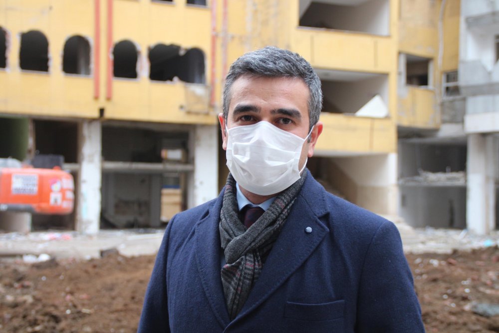 Rize’de riskli binalarda yıkımlar başladı