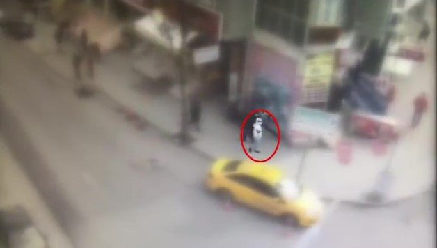 Sultangazi’de rastgele ateş eden magandalar kamerada
