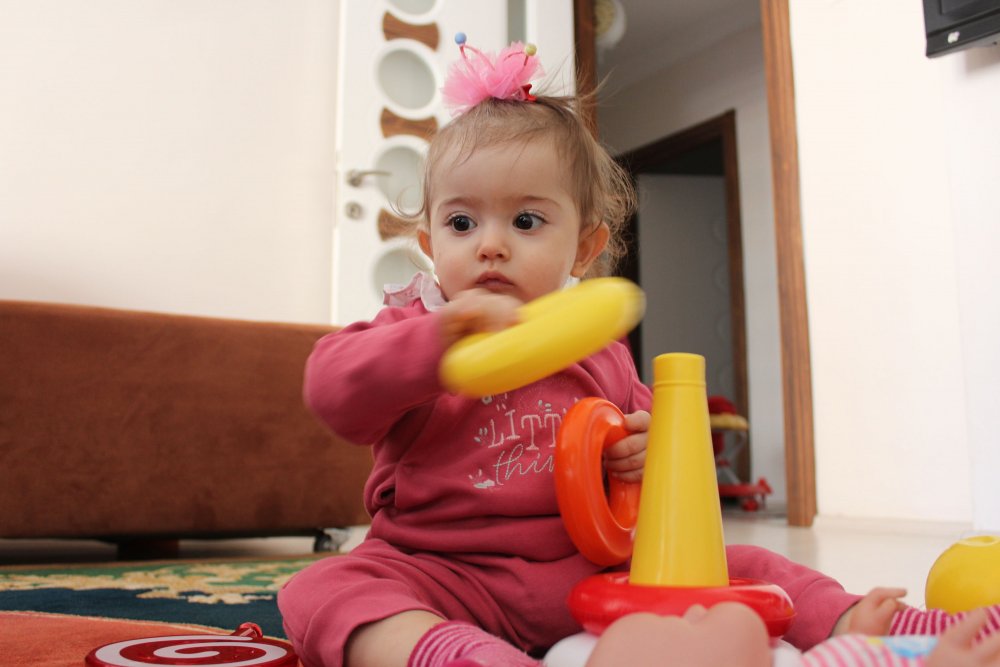 15 aylık Zeynep'e ilik nakli için ailesi uygun donör arıyor