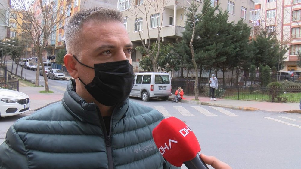 20 bin liralık farları saniyeler içinde çaldılar... Kameraya yakalandılar!