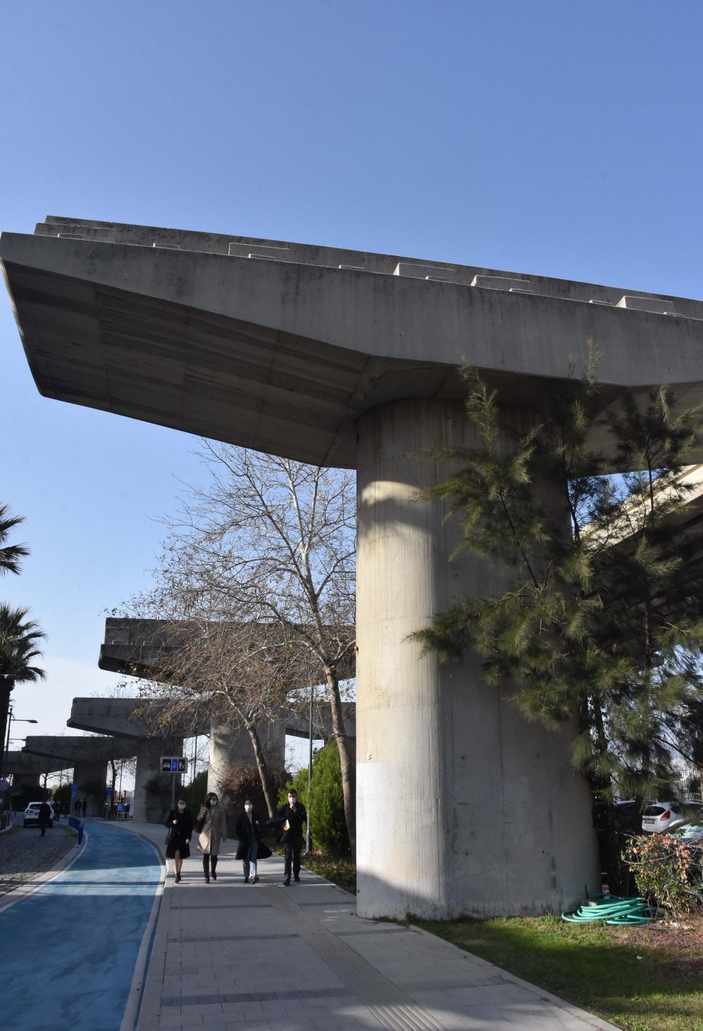 Alsancak viyadükleri kaldırılıyor