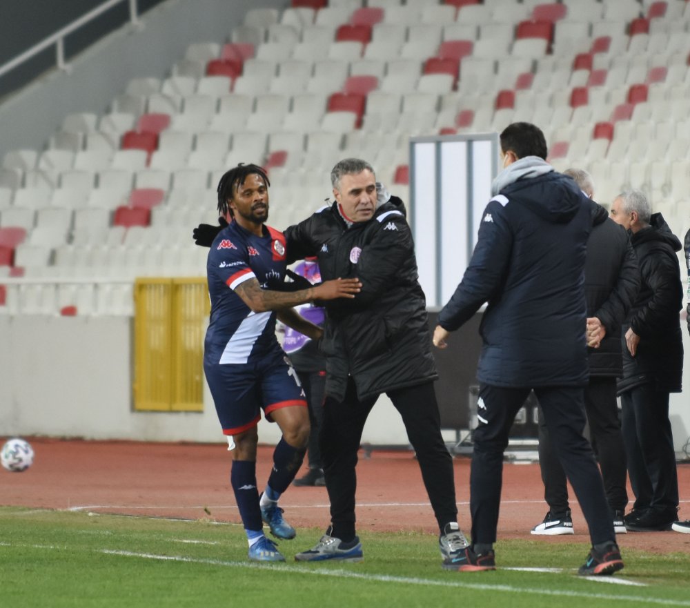 Antalyaspor, Alanyaspor'un yarı finaldeki rakibi oldu