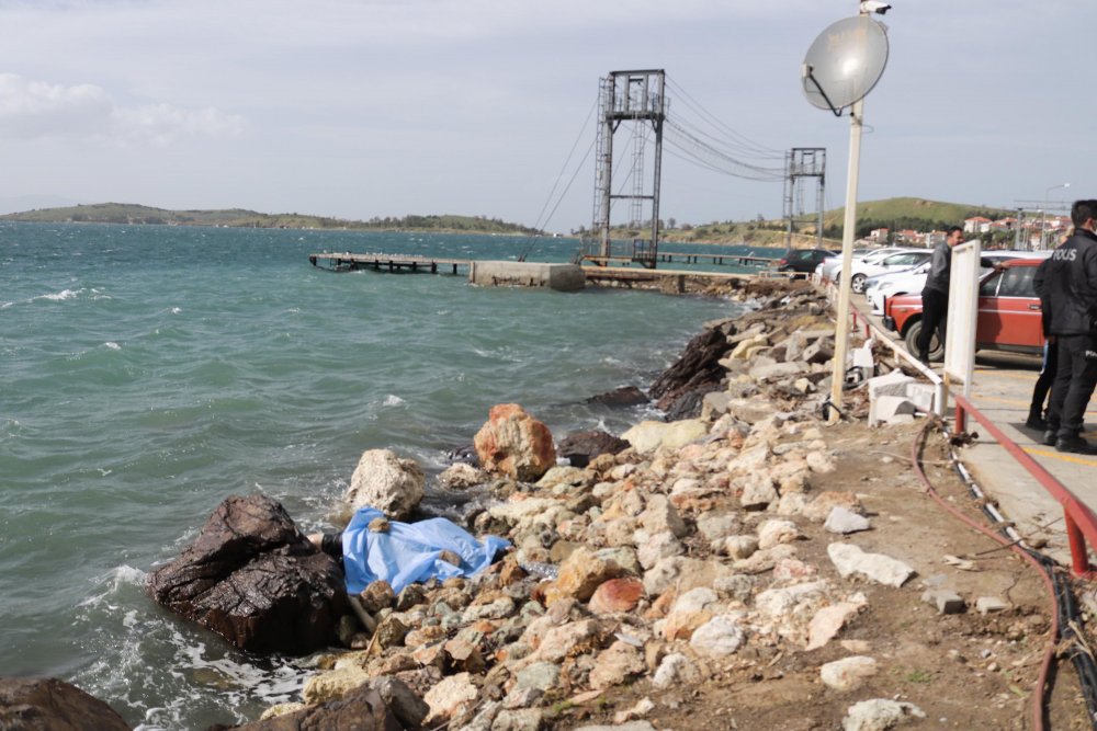 Emekli bekçinin cesedi denizde bulundu