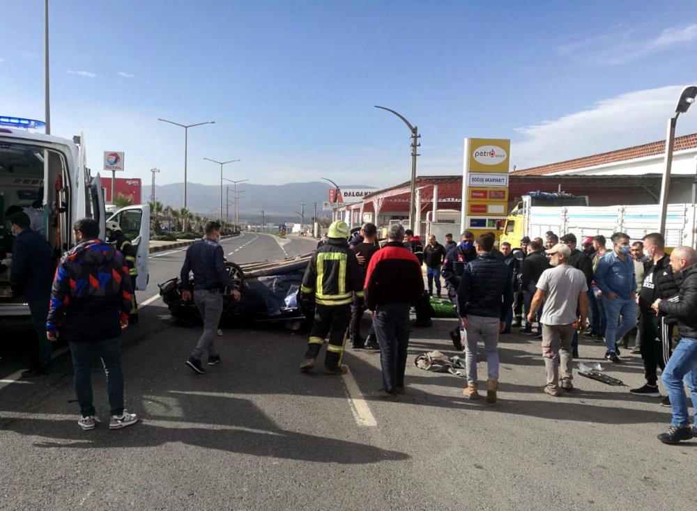 Manisa'da feci kaza!