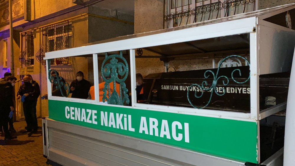 Kadın cinayetleri durmuyor! Samsun'da bir erkek karısını vahşice katletti!