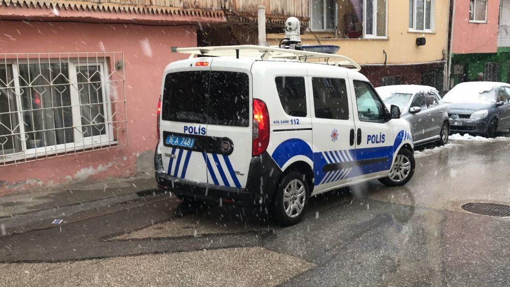 Sevgililer Günü'nde karısıyla tartıştı, kendisini 5 kez bıçakladı