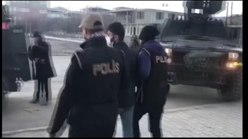Van'da terör işbirlikçilerine operasyon