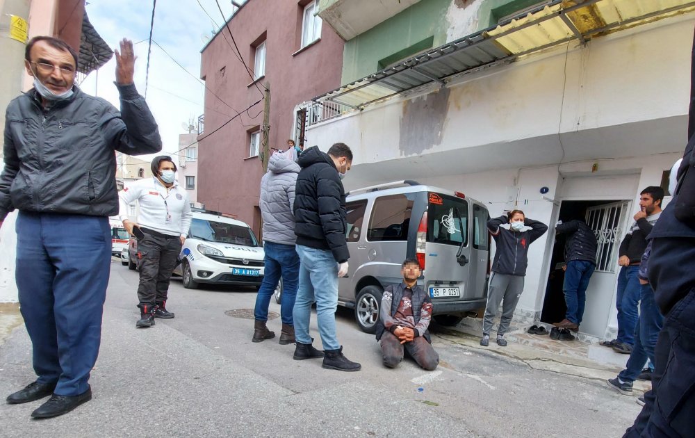 Boğazı kesik halde bulunmuştu... Oğlu gözaltına alındı!
