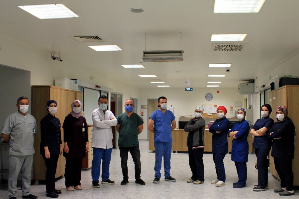 Dengesini kaybedince 5. kattan düşmüştü... 12 yaşındaki kız yaşama tutundu