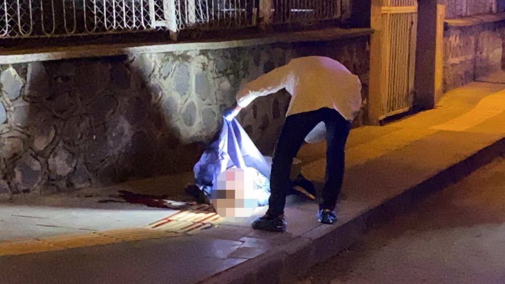 Diyarbakır’da sokak ortasında kadın cinayeti