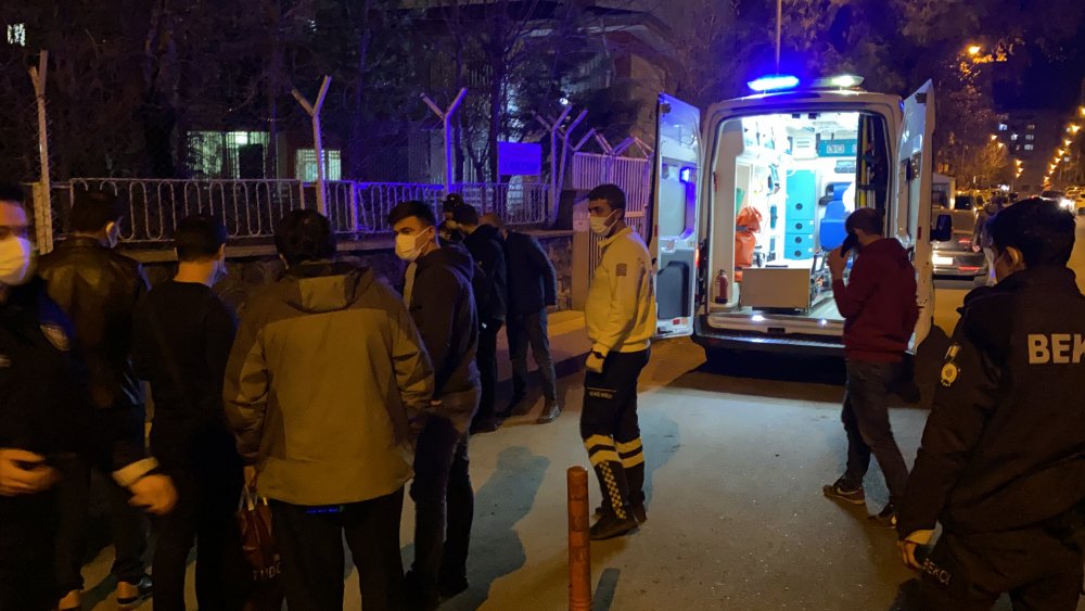 Diyarbakır’da sokak ortasında kadın cinayeti