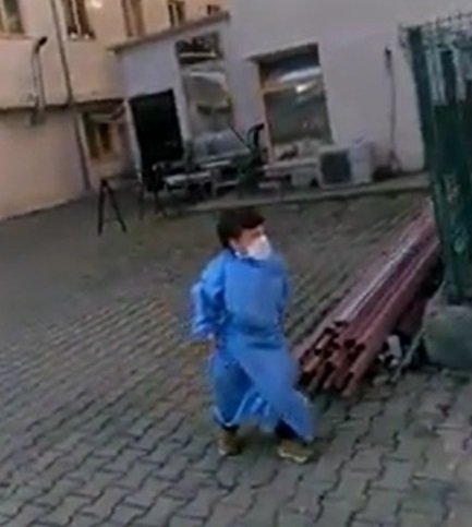 5 yaşındaki oğlunu boğarak öldürmüştü... Mahkeme duruşmayı erteledi