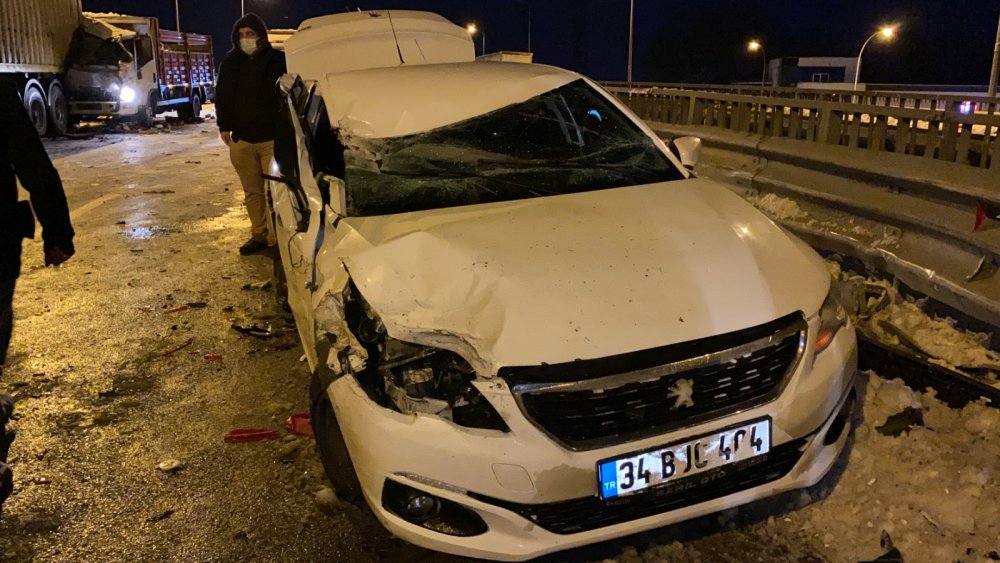 Samsun'da zincirleme kaza! 15 araç birbirine girdi