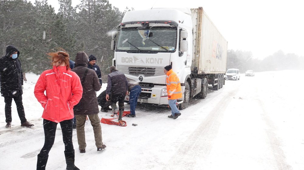 Balıkesir'de rekor 'kar' yağışı