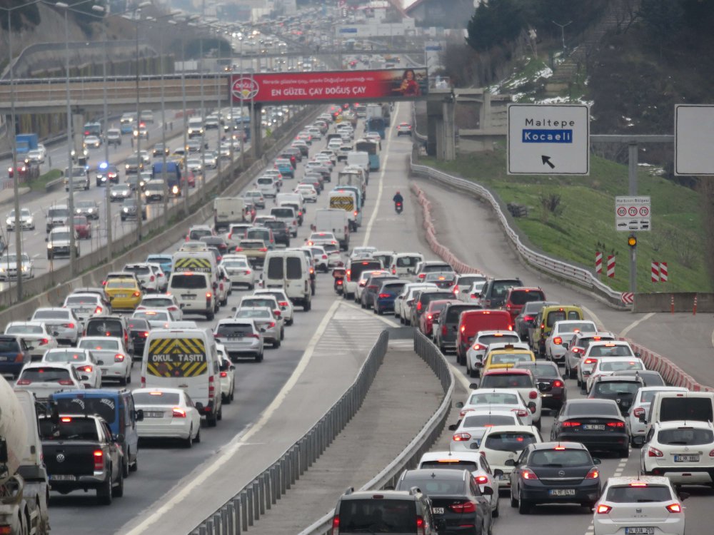 Kısıtlama öncesi trafikte son durum