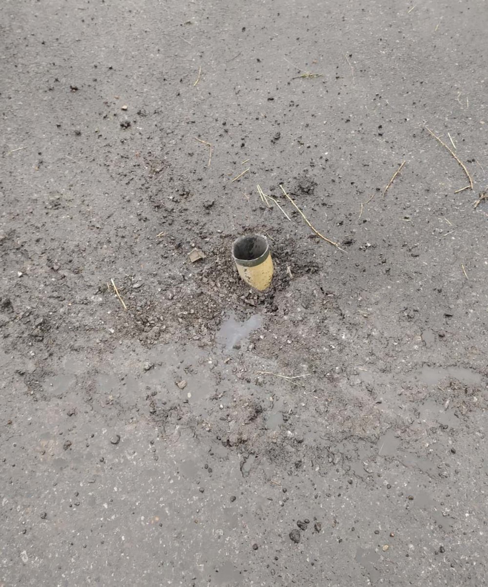 Teröristlerin attığı roketler Çukurca'ya düştü