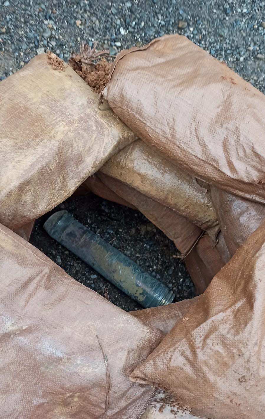 Teröristlerin attığı roketler Çukurca'ya düştü