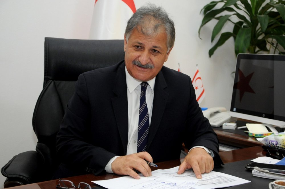 KKTC'de sürpriz kabine değişikliği