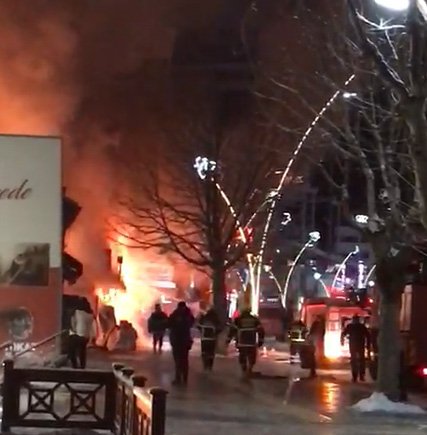 Tokat'ta 7 dükkanı kullanılamaz hale geldi... O yangının hasarı gündüz görüntülendi