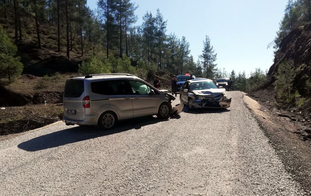 Antalya'da feci kaza!