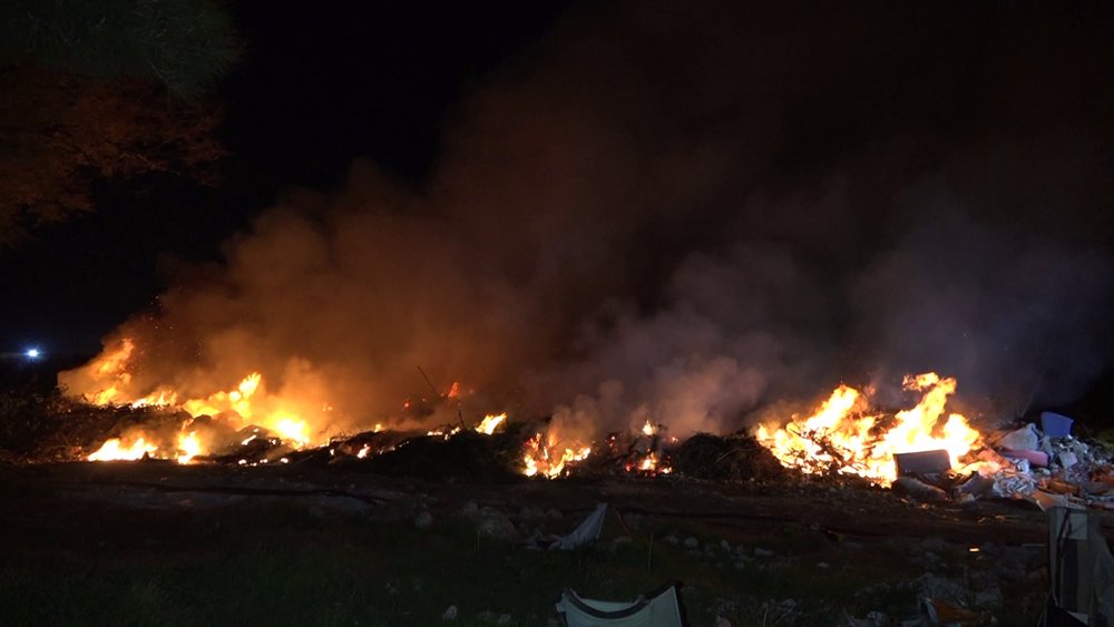 Antalya'da yangın: Gökyüzünü duman kapladı