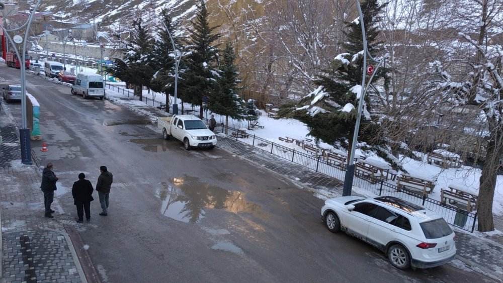 Sevindirici haber Van'dan geldi: Bir ilçesinde vakalar sıfırlandı