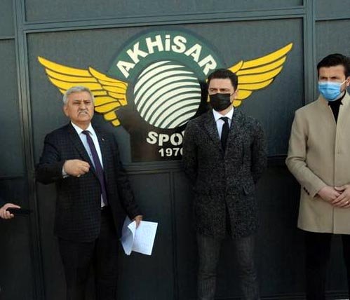 Akhisarspor'da kongre isyanı