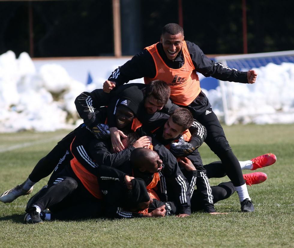 Beşiktaş'ta Oğuzhan ve Rıdvan takımla birlikte çalıştı