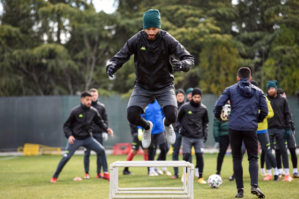 Denizlispor'da zorlu periyot