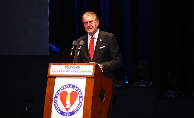 Doç. Dr. Mustafa Aydın’dan ‘zincir marketler’ düzenlemesine ilişkin açıklama