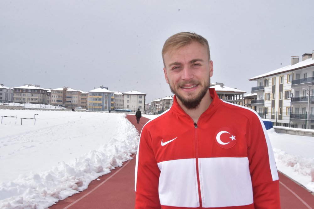 Dubai’de Türkiye rekoru kıran Türker’in hedefi Tokyo Olimpiyatları