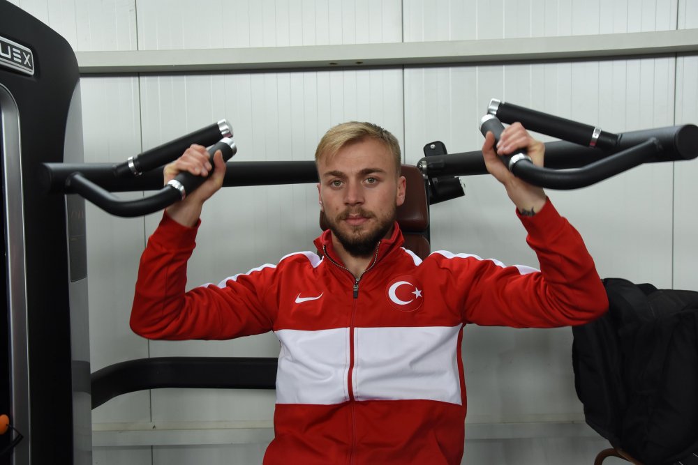 Dubai’de Türkiye rekoru kıran Türker’in hedefi Tokyo Olimpiyatları