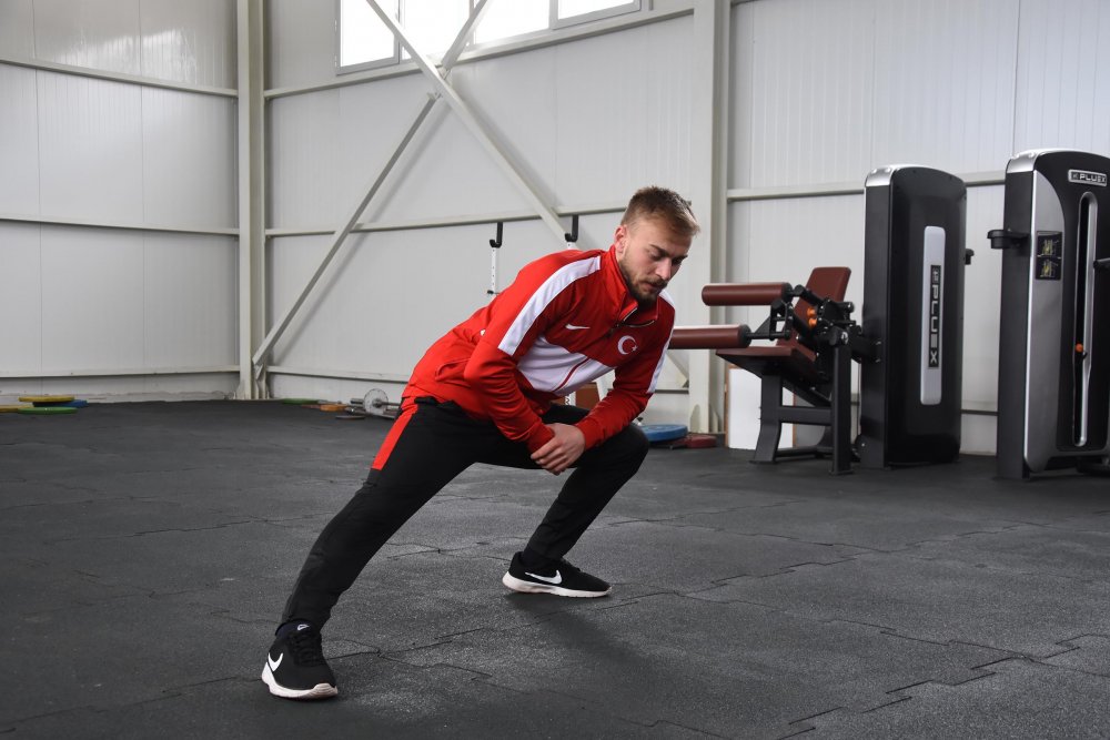 Dubai’de Türkiye rekoru kıran Türker’in hedefi Tokyo Olimpiyatları