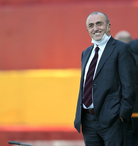 Galatasaray'da Feghouli'den iyi haber