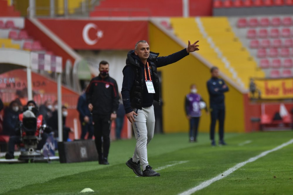 Kayserispor Uğur Kulaksız'a emanet