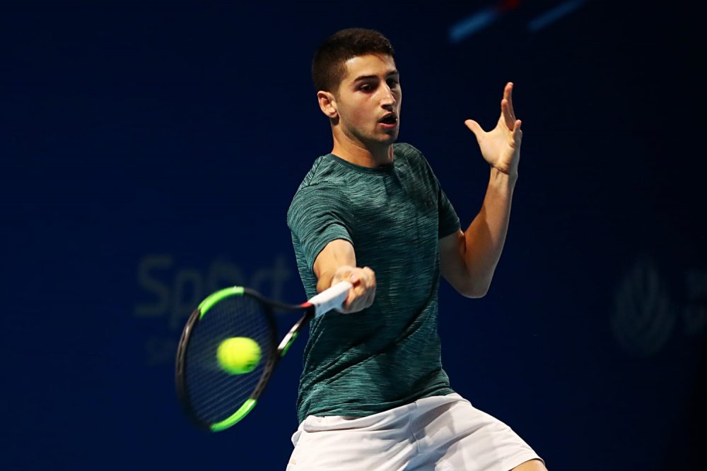 Milli tenisçi Altuğ Çelikbilek Singapur’da ikinci turda