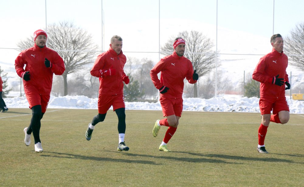 Sivasspor, Çaykur Rizespor maçının hazırlıklarına başladı