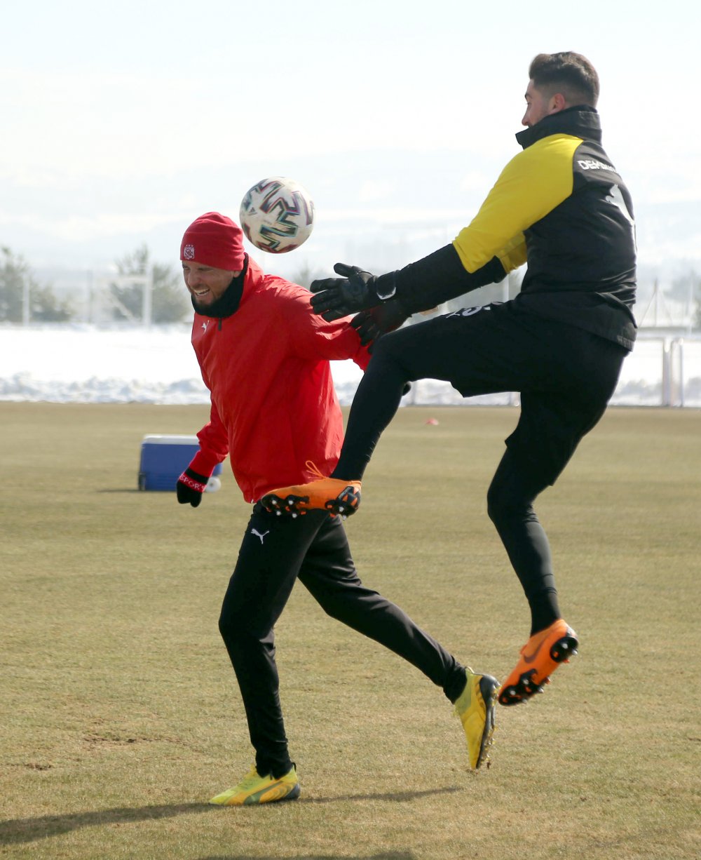 Sivasspor, Çaykur Rizespor maçının hazırlıklarına başladı