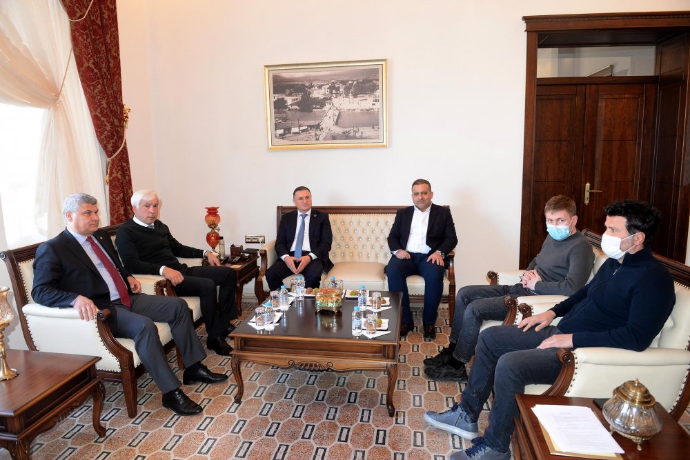 Süper Lig’in taklacı golcüsü Boupendza, Rusya yolcusu