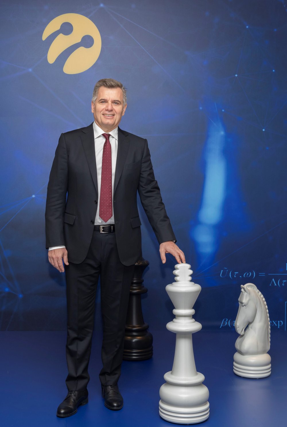 Turkcell 1,6 milyon net faturalı müşteri kazanımıyla son 11 yılın rekorunu kırdı 