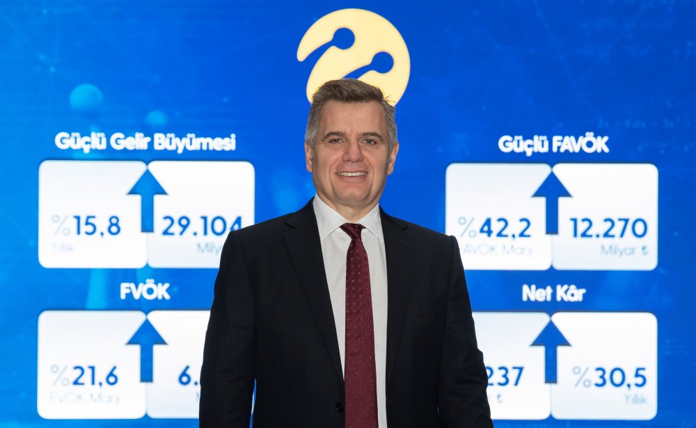 Turkcell 1,6 milyon net faturalı müşteri kazanımıyla son 11 yılın rekorunu kırdı 