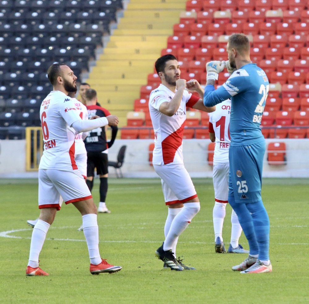 Antalyaspor galibiyete odaklandı