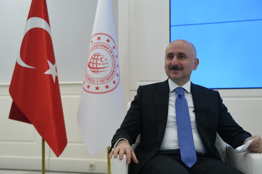 Bakan Karaismailoğlu: 5G'ye geçiş çalışmaları sürüyor