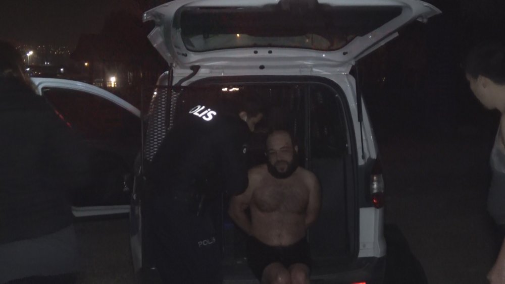 Gözaltına alınmamak için denize atladı